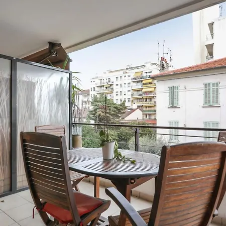 Studio W Large Terrace Ac Swimming-pool And Garage In - Welkeys *